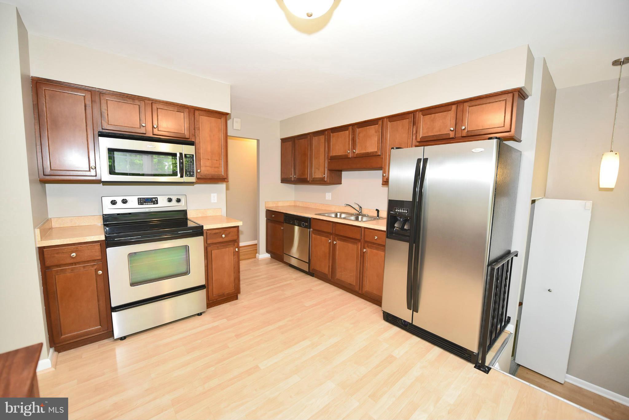 10105 Charington Road Cockeysville, MD 21030 - Photo 12 of 30 Kitchen