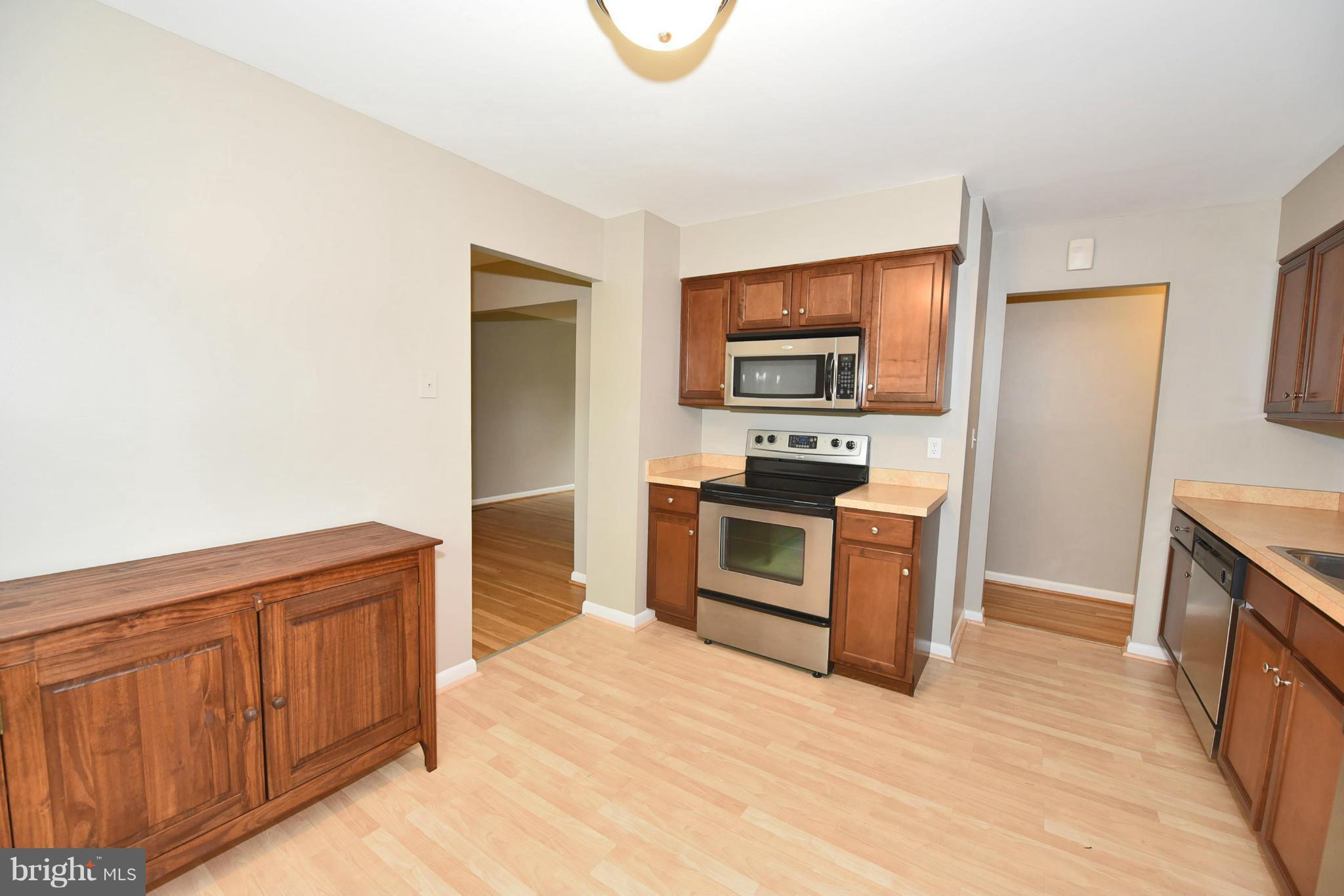 10105 Charington Road Cockeysville, MD 21030 - Photo 15 of 30 Kitchen