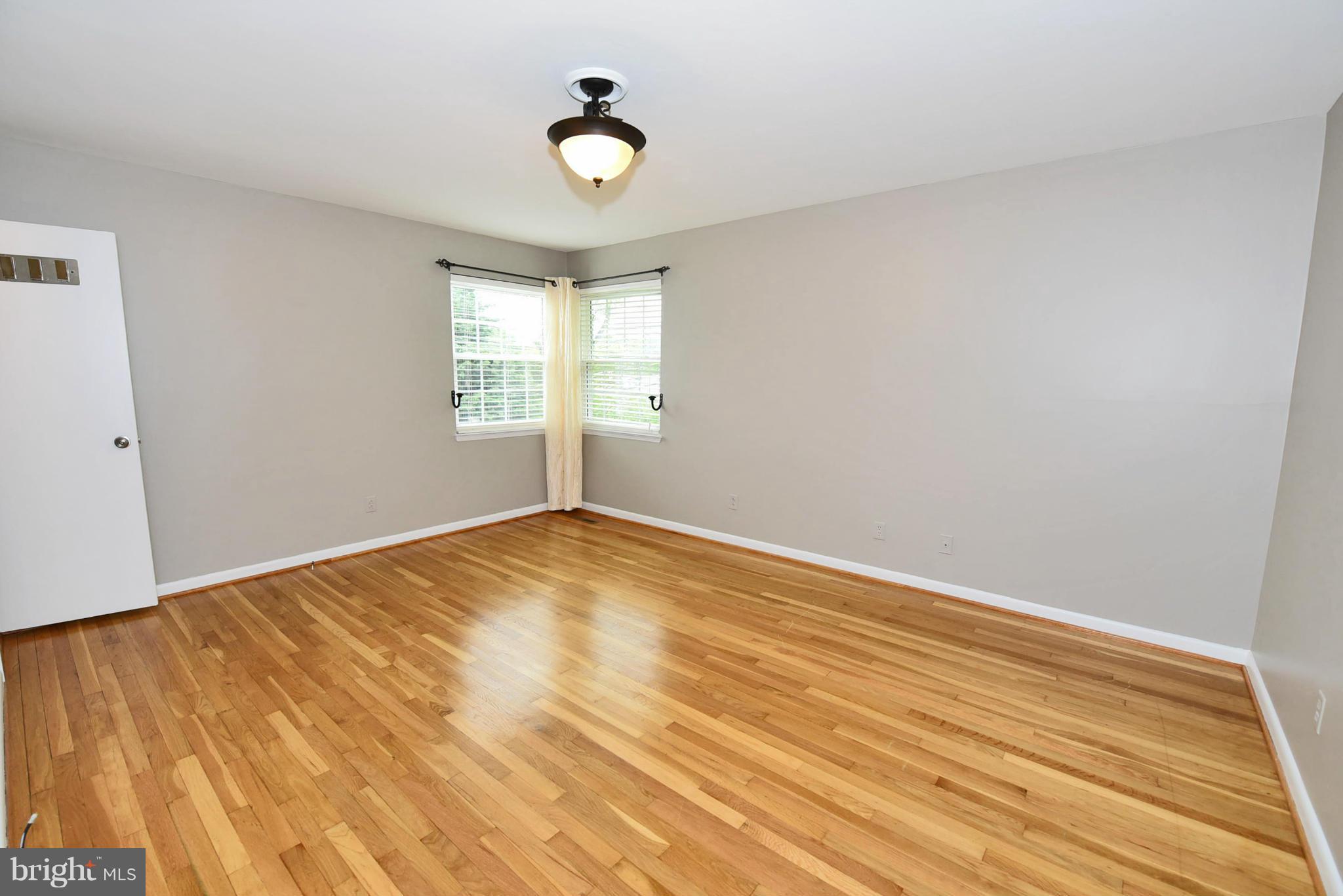 10105 Charington Road Cockeysville, MD 21030 - Photo 21 of 30 Bedroom (Master)