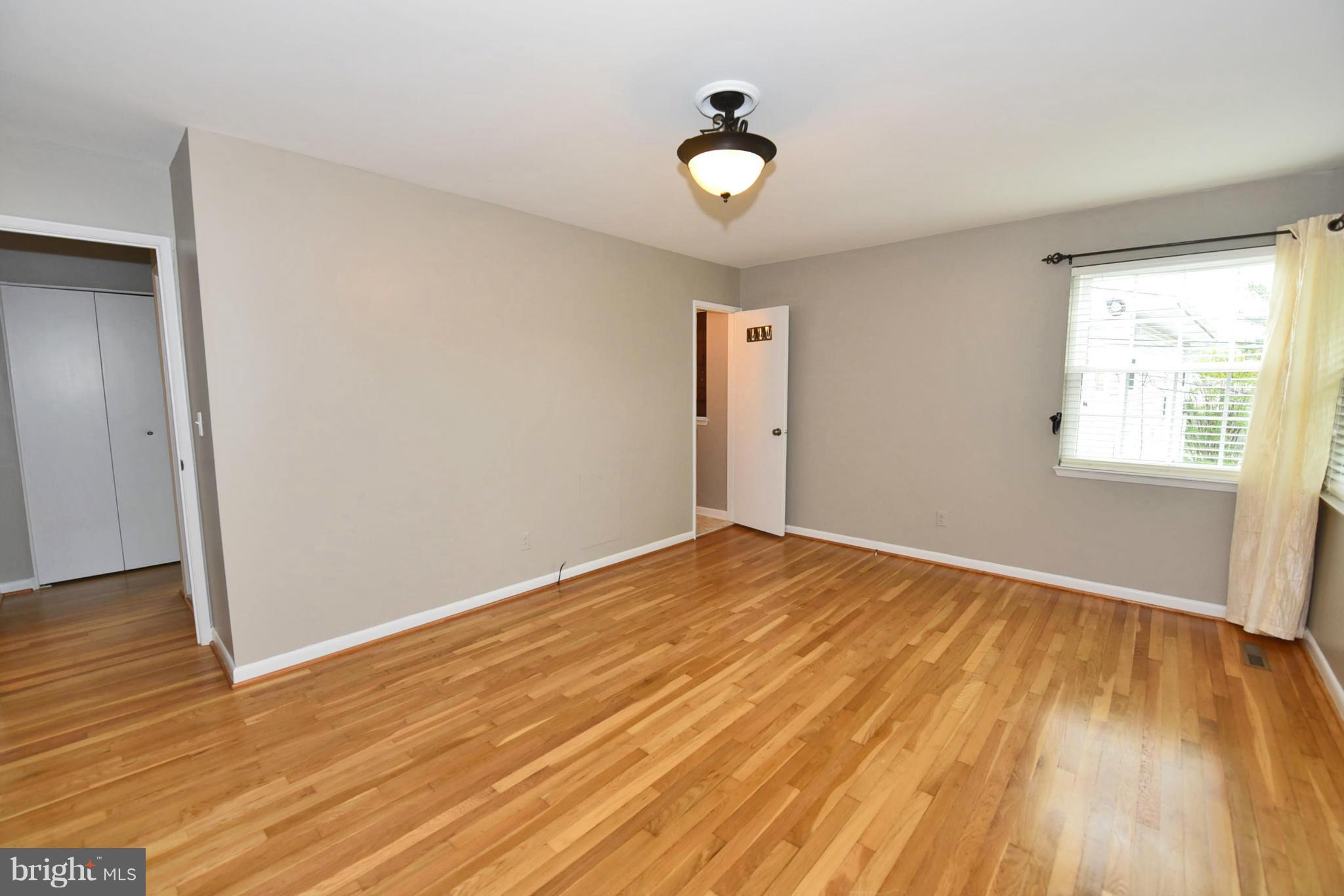 10105 Charington Road Cockeysville, MD 21030 - Photo 22 of 30 Bedroom (Master)