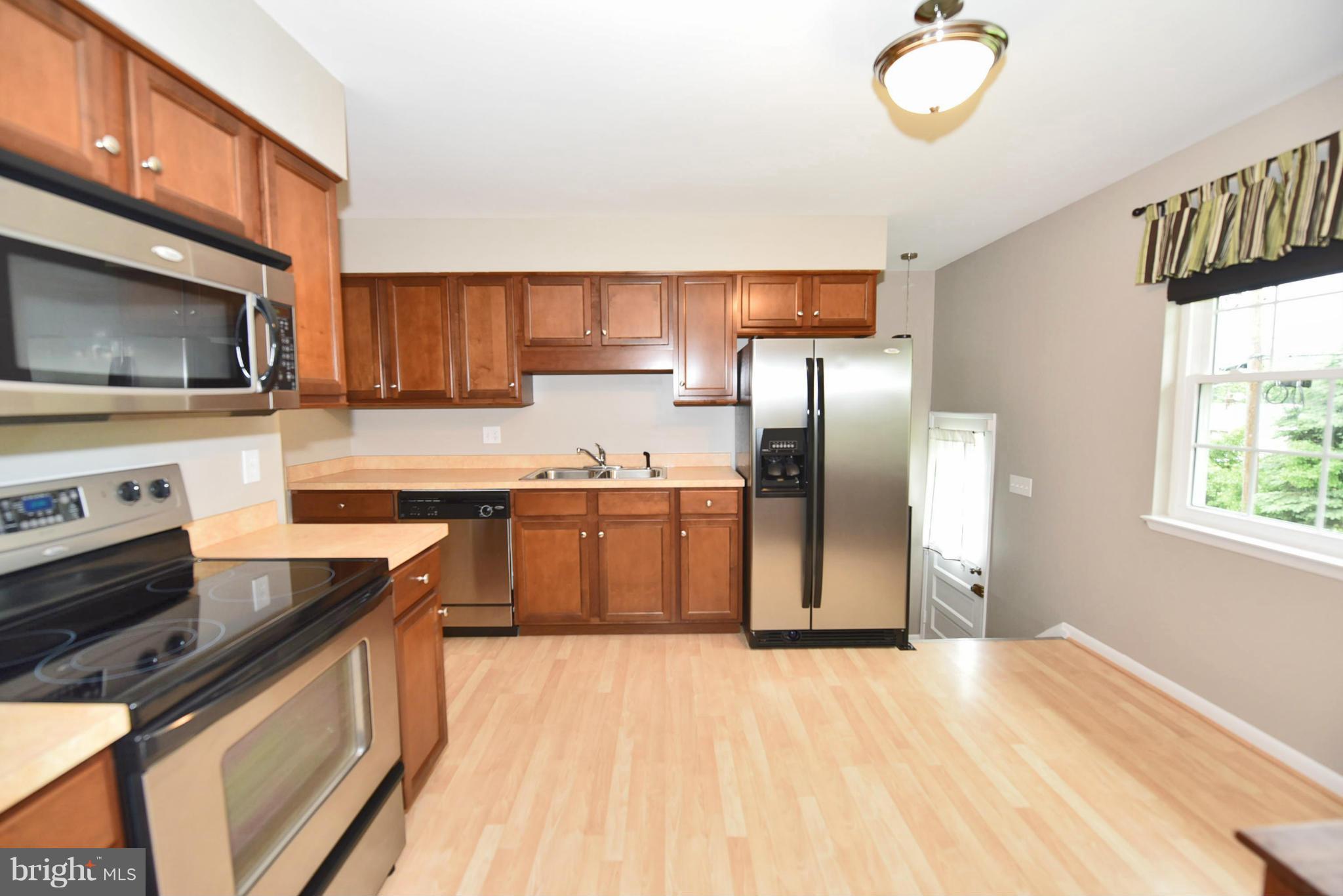 10105 Charington Road Cockeysville, MD 21030 - Photo 10 of 30 Kitchen