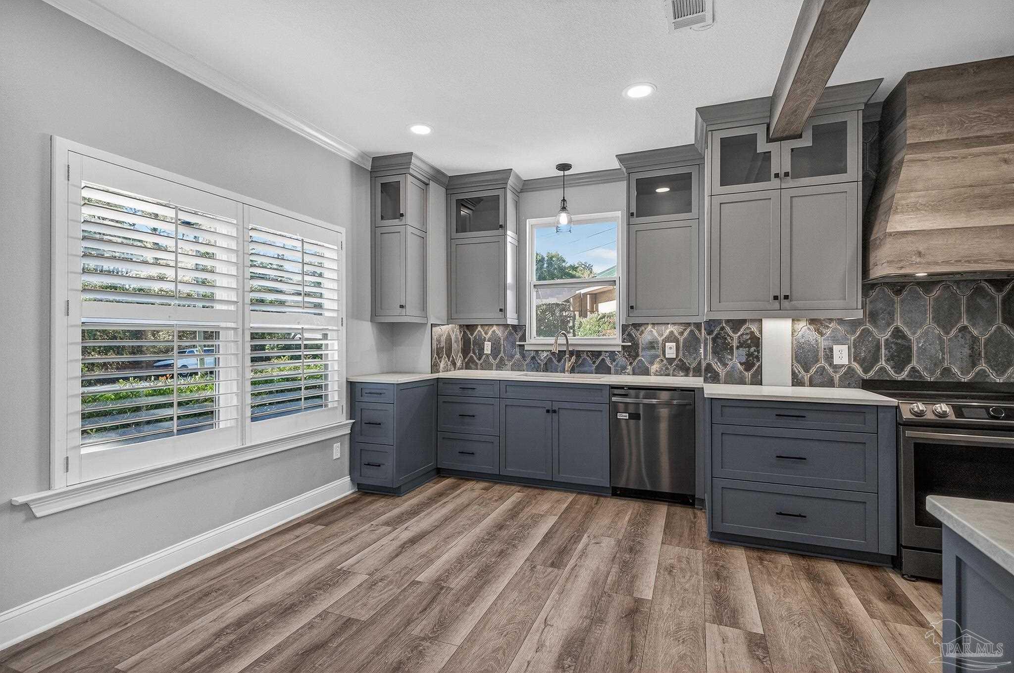 16360 Innerarity Point Road Pensacola, FL 32507 - Photo 12 of 56