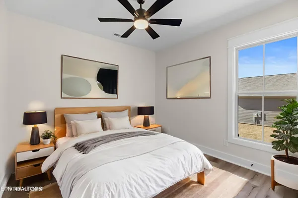 $699,900 | 932 Bob O Drive, Dandridge, TN 37725