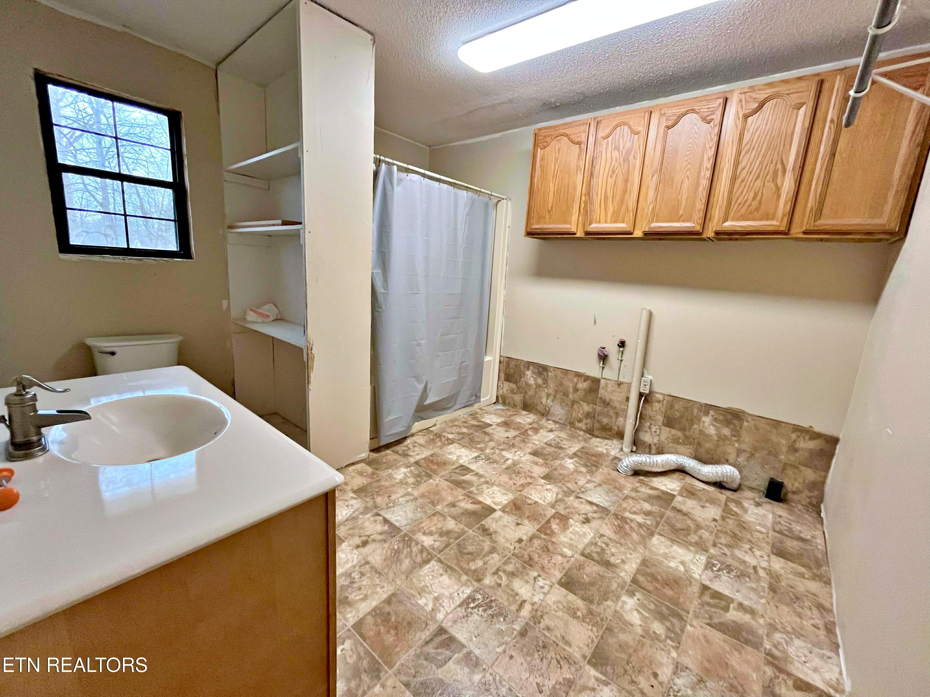 195 County Road 71 Riceville, TN 37370 - Photo 42 of 55 9e719451-1769-4633-bbfa-aefacdbfa81a