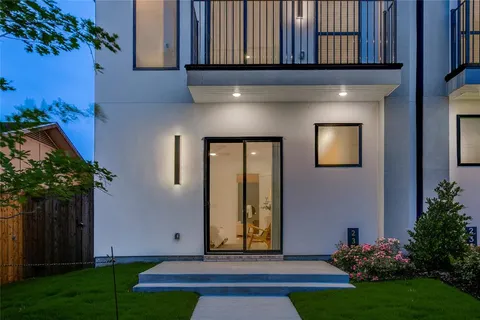 $1,000,000 | 2315 South Vernon Avenue, Dallas, TX 75224