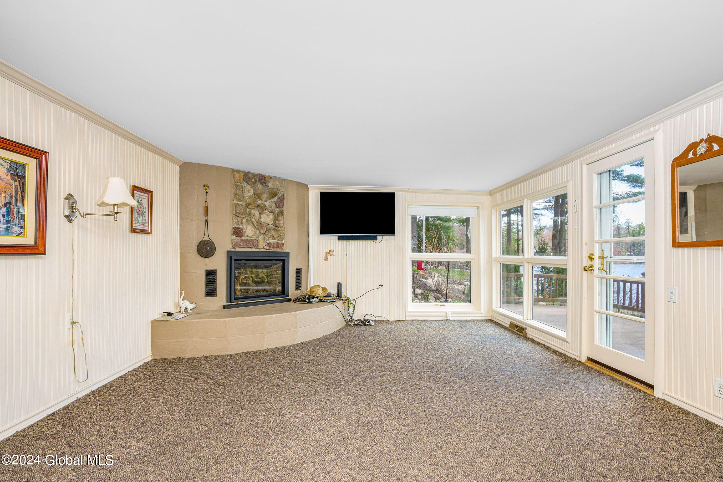 27 Reardon Extension Road Queensbury, NY 12804 - Photo 9 of 73 012-27 Reardon Rd-Ext