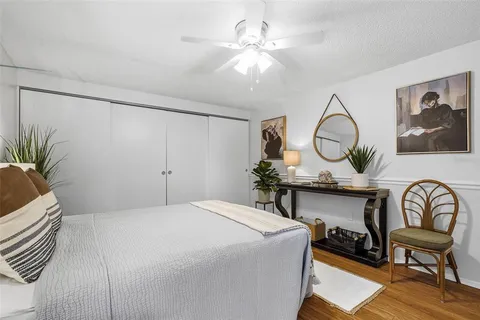 $468,000 | 3174 Peachtree Street, Sarasota, FL 34231