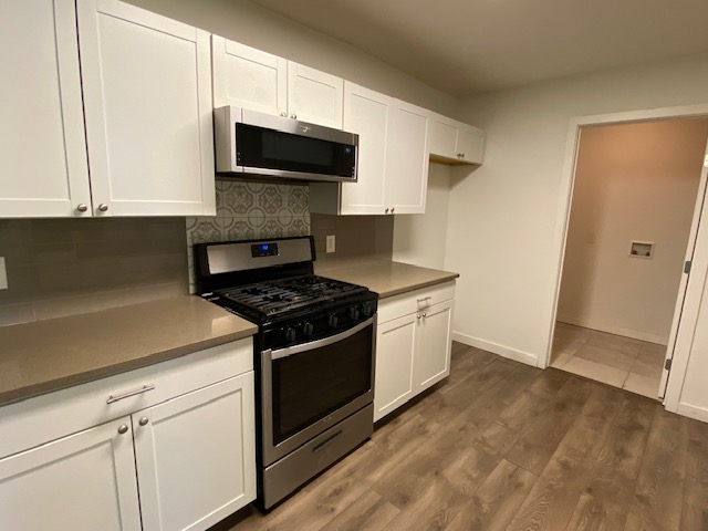 900 Riddlewood Drive Austin, TX 78753 - Photo 7 of 26 Kitchen