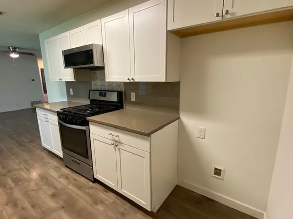 $2,100 | 900 Riddlewood Drive, Austin, TX 78753