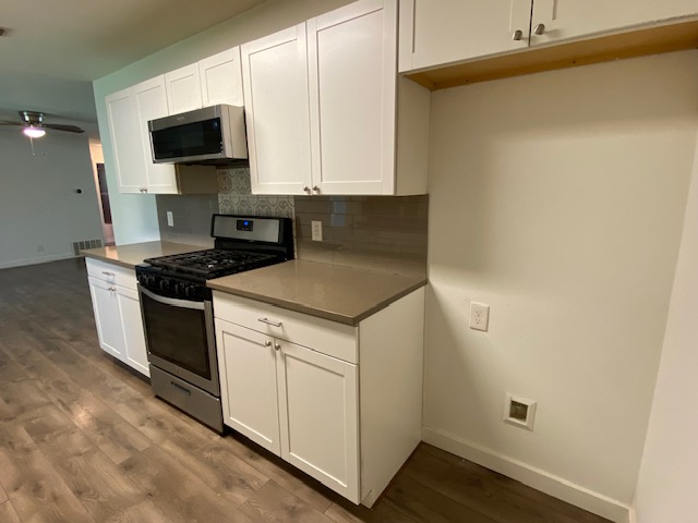 900 Riddlewood Drive Austin, TX 78753 - Photo 10 of 26 Kitchen - Need Frig.