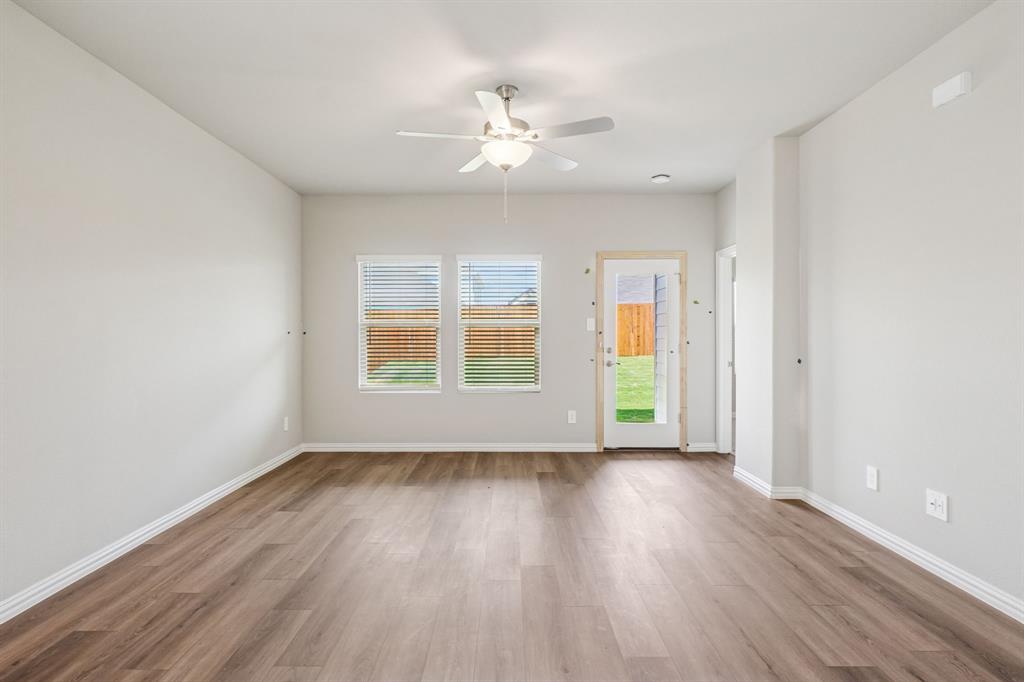 1616 Arches Road Anna, TX 75409 - Photo 12 of 32 Photo is not of the actual home, but is an inspirational photo of builder’s model home and may depict options, furnishings, and/or decorator features that are not included.