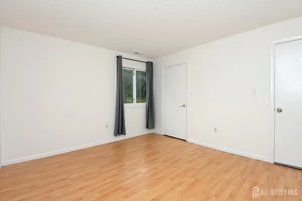 $1,725 | 1901 Ravens Crest Drive, Plainsboro, NJ 08536