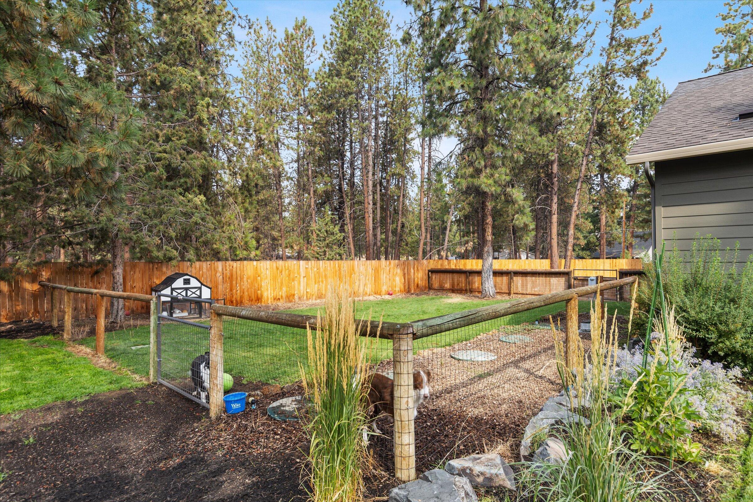 18975 Choctaw Road Bend, OR 97702 - Photo 45 of 56 74-IMG_3581