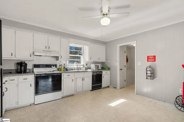 $399,000 | 232 Nicholson Drive, Central, SC 29630