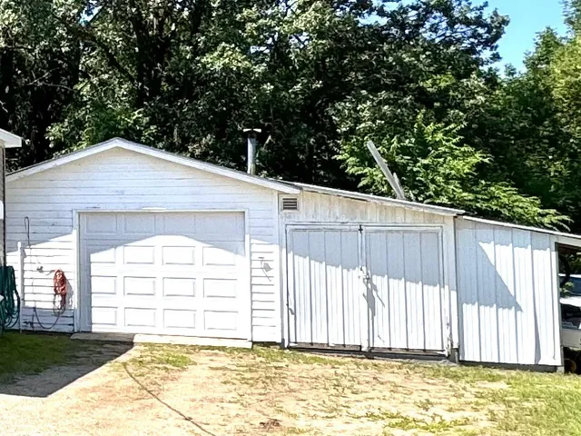 $169,999 | 317 2nd Street Northeast, Menahga, MN 56464