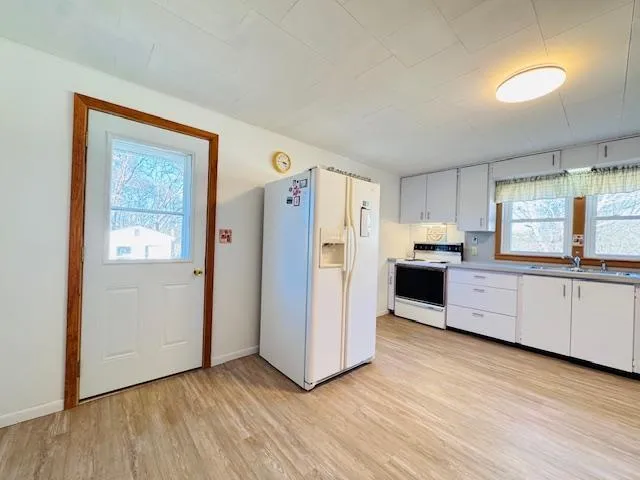 $169,999 | 317 2nd Street Northeast, Menahga, MN 56464