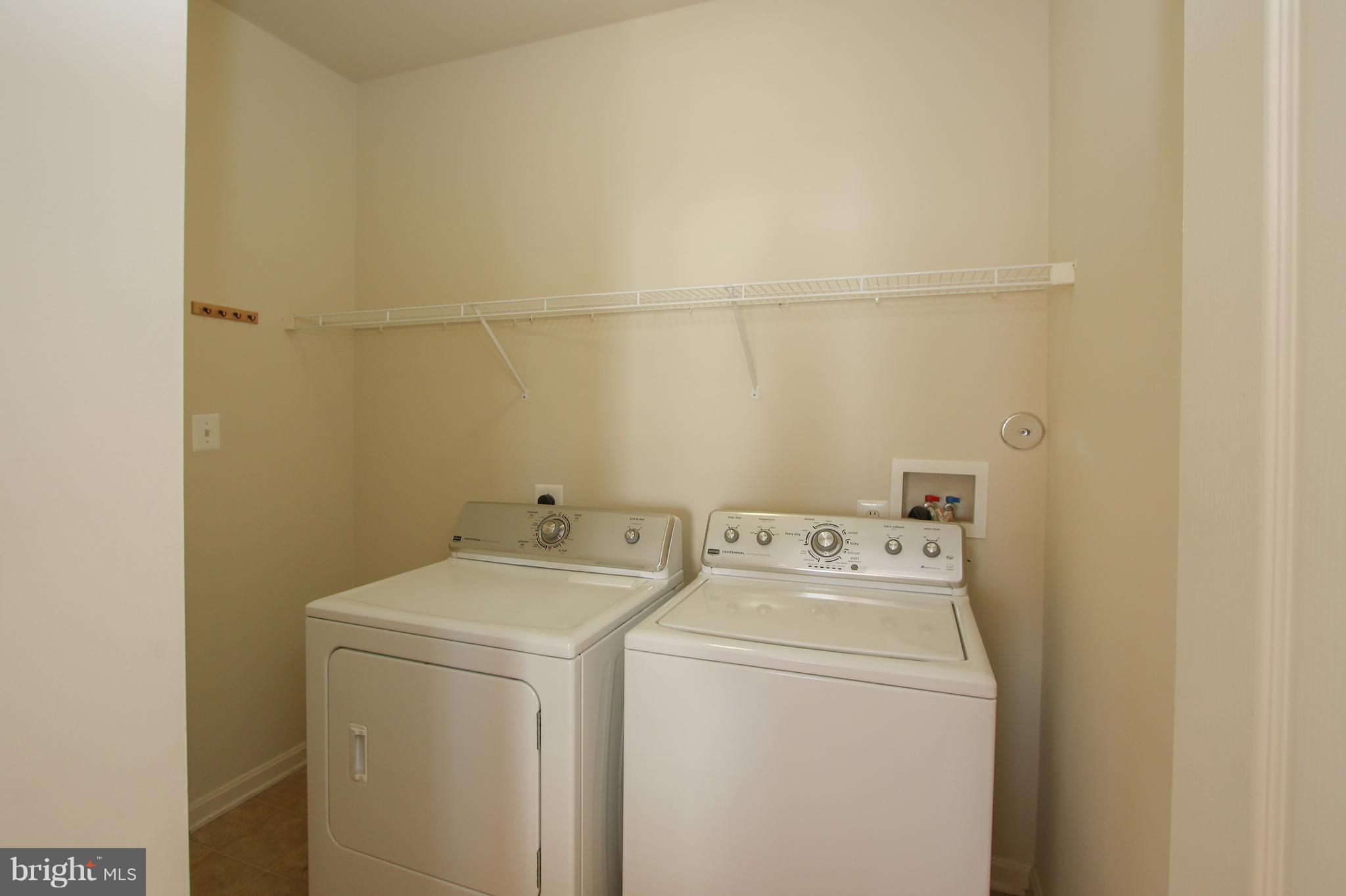3905 Calico Circle Point of Rocks, MD 21777 - Photo 26 of 30 a utility room with dryer and washer