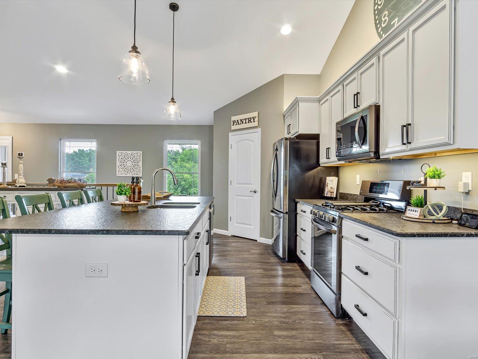 7165 Clayton Road Waterloo, IL 62298 - Photo 14 of 37