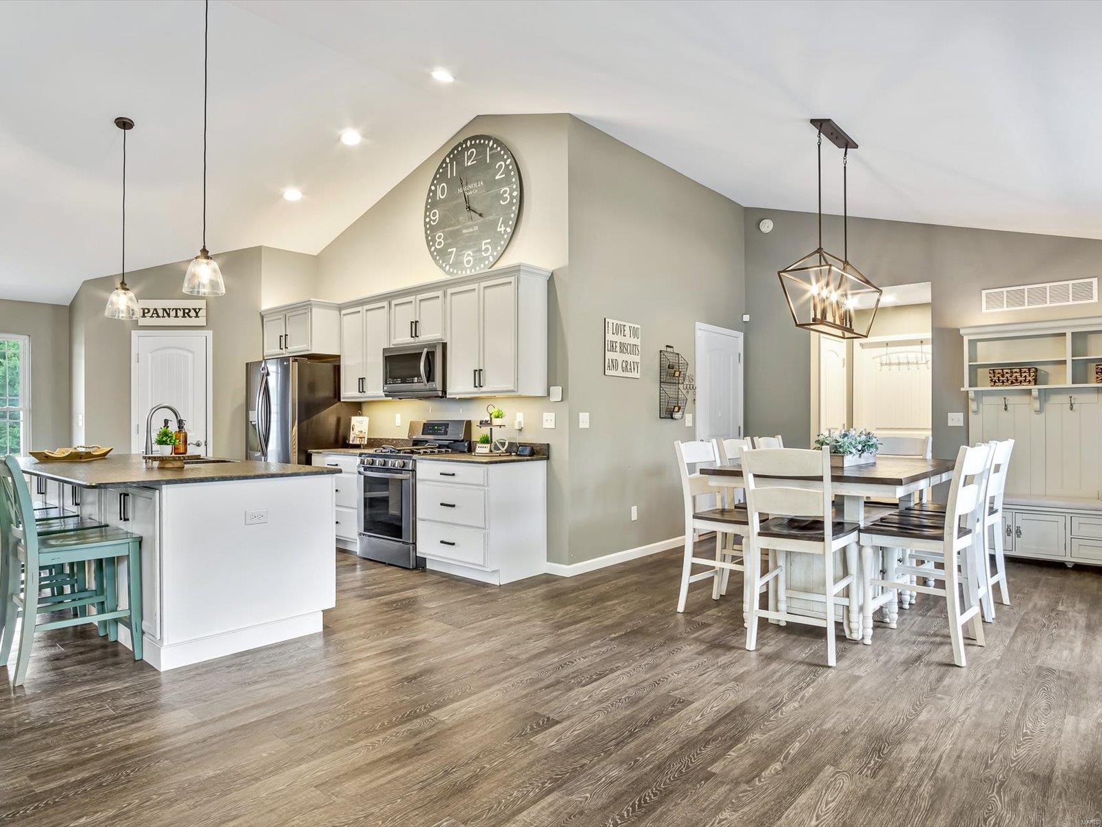 7165 Clayton Road Waterloo, IL 62298 - Photo 22 of 37