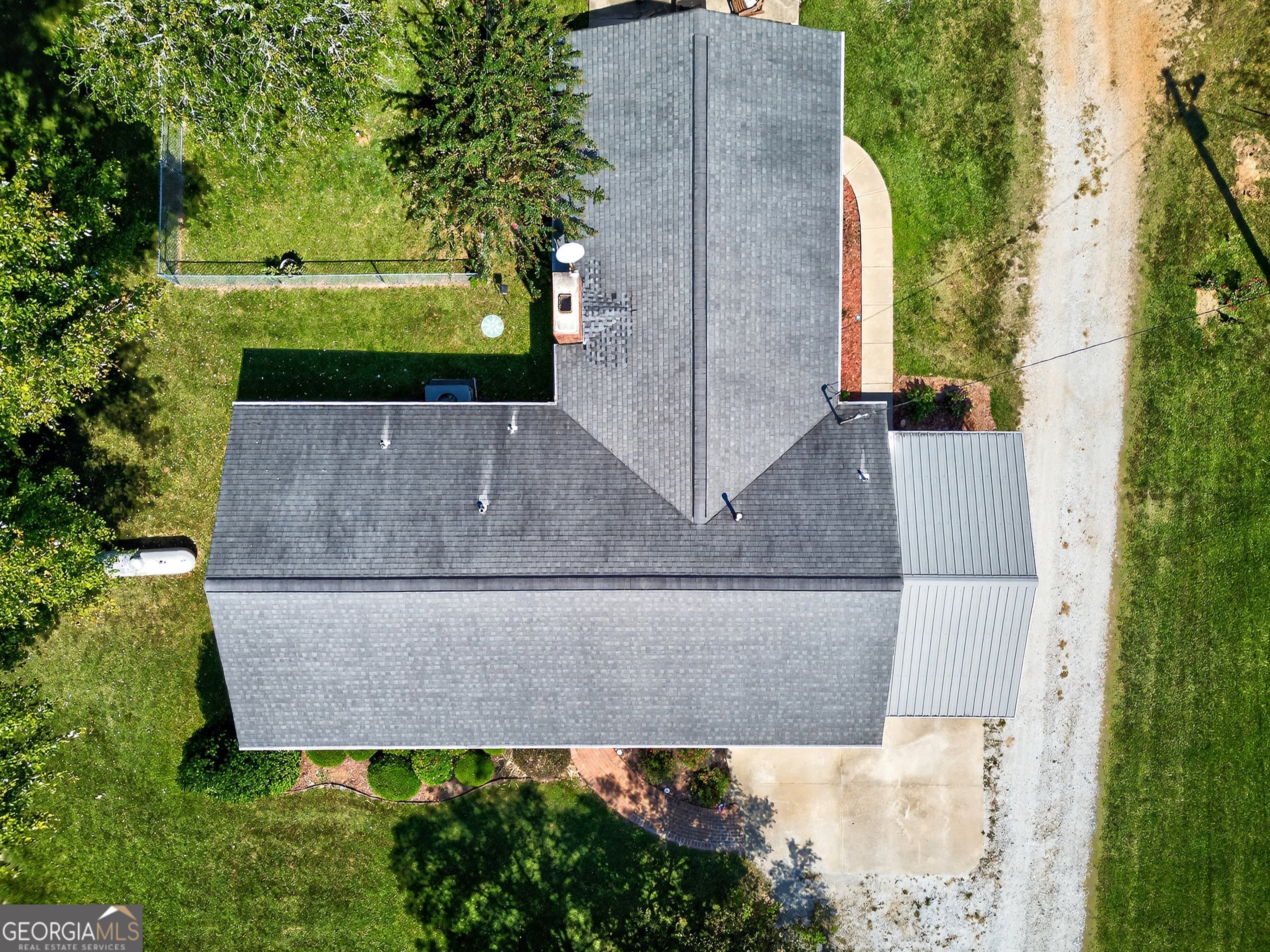 466 Minter Drive Hampton, GA 30228 - Photo 28 of 81 an aerial view of a house with a yard