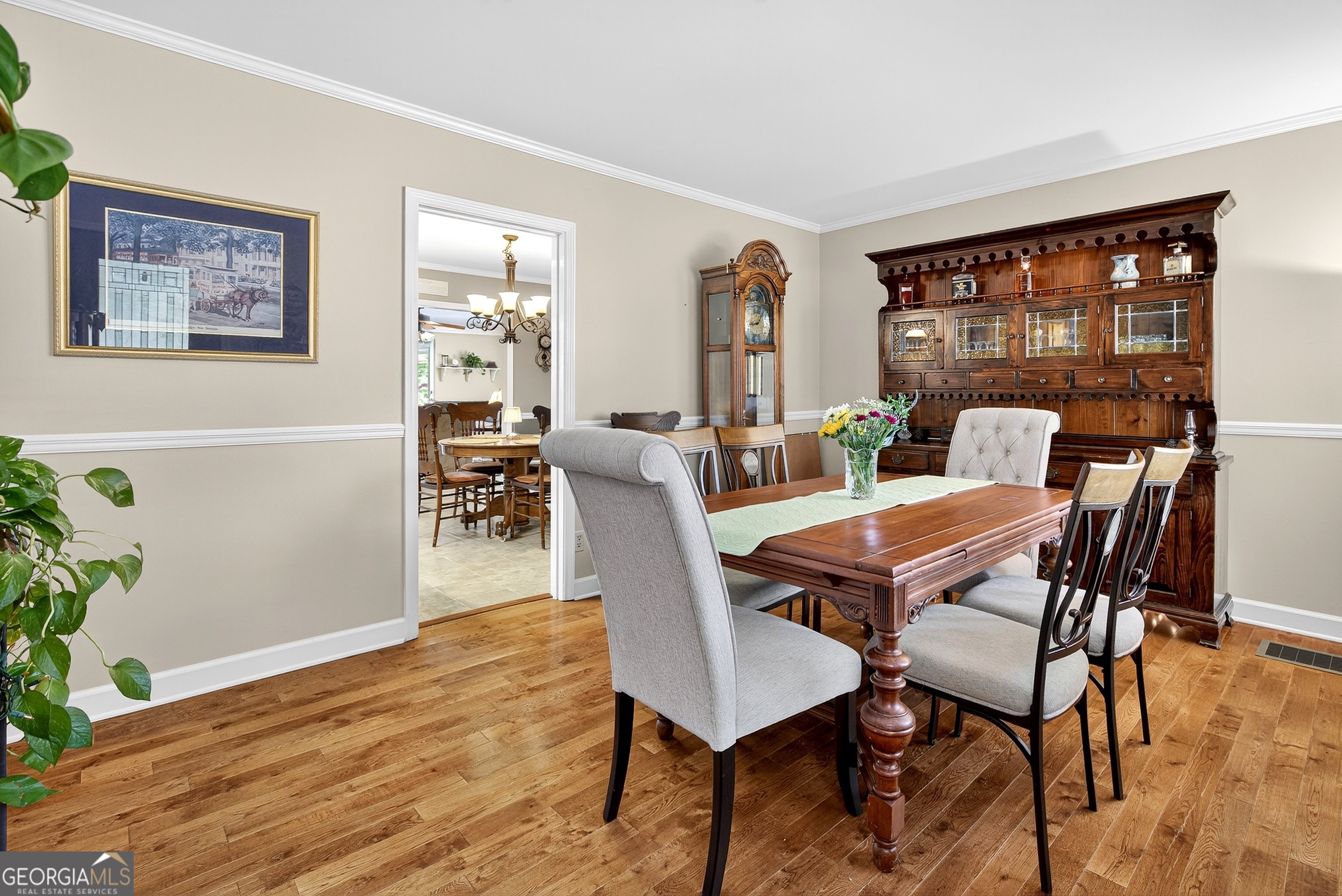 466 Minter Drive Hampton, GA 30228 - Photo 5 of 81 Formal Dining area,but could be used for anything! We love how much space this room offers, and the versatility and possibilities today's buyers might utilize here.