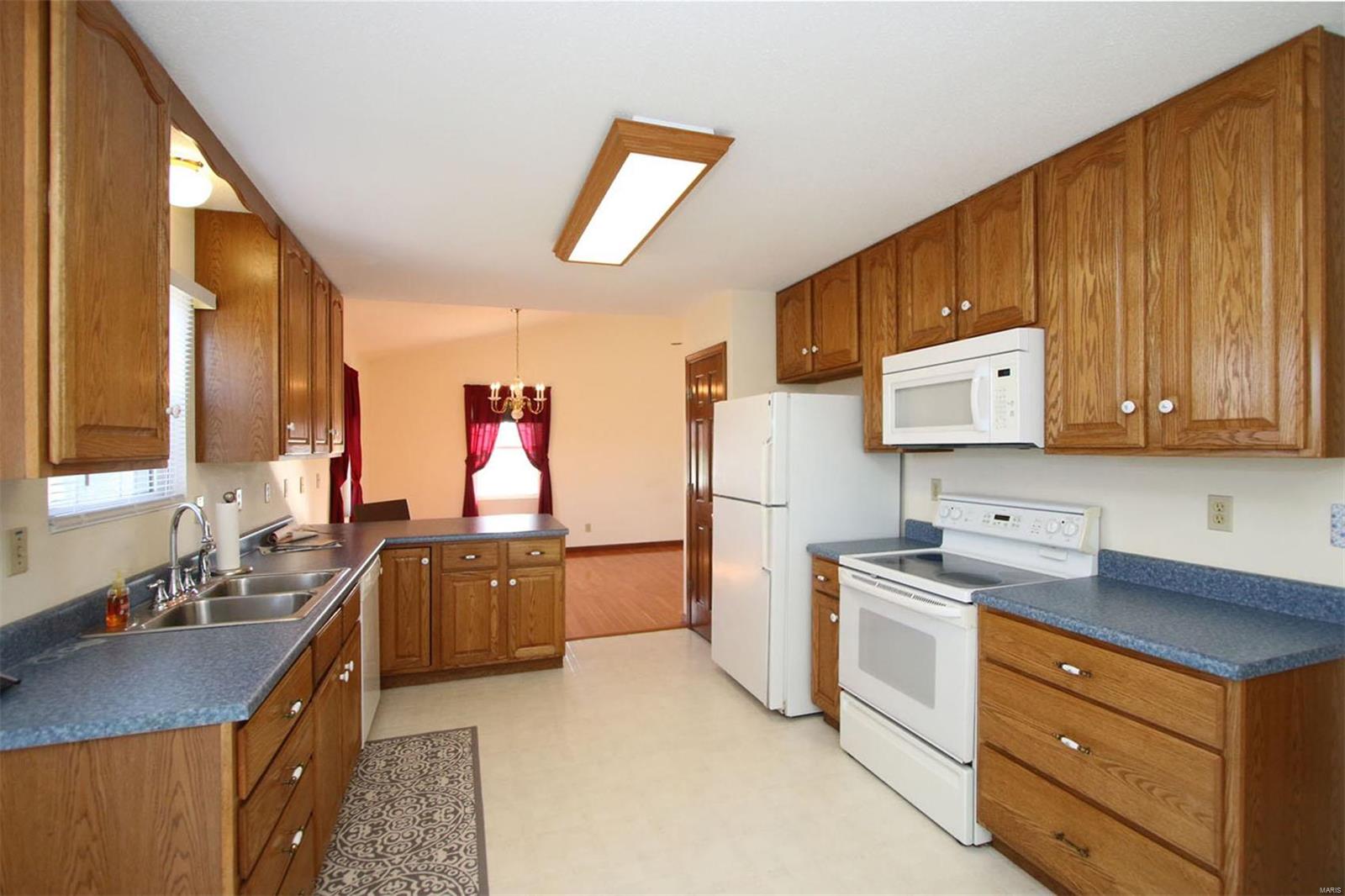 14620 Rowling Ridge Road Grafton, IL 62037 - Photo 18 of 30