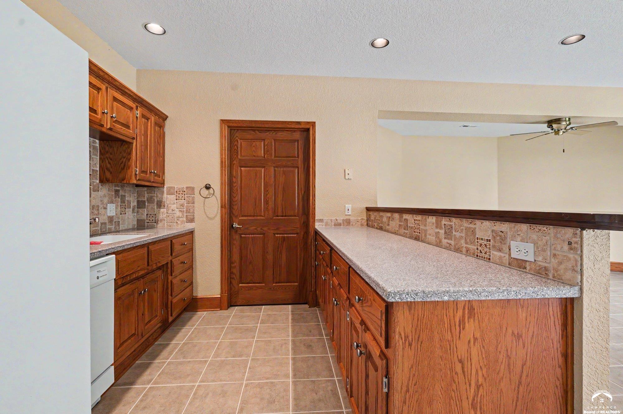 1672 North 1 Road Baldwin City, KS 66006 - Photo 46 of 97