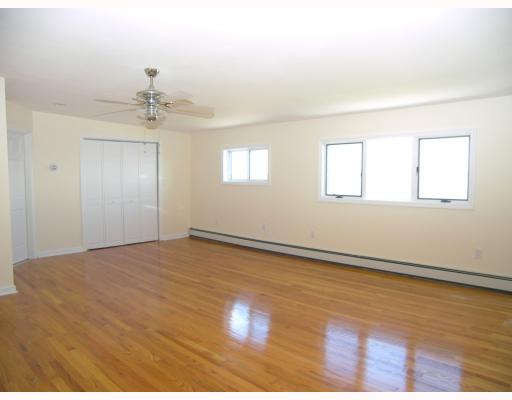 101 Ocean Road, Unit 303 Narragansett, RI 02882 - Photo 9 of 11 Bedroom.