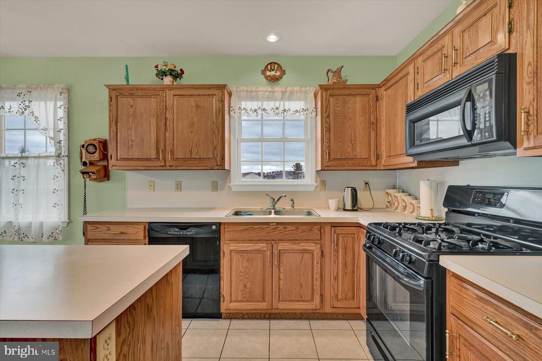 500 Maple Grove Road Mohnton, PA 19540 - Photo 22 of 48