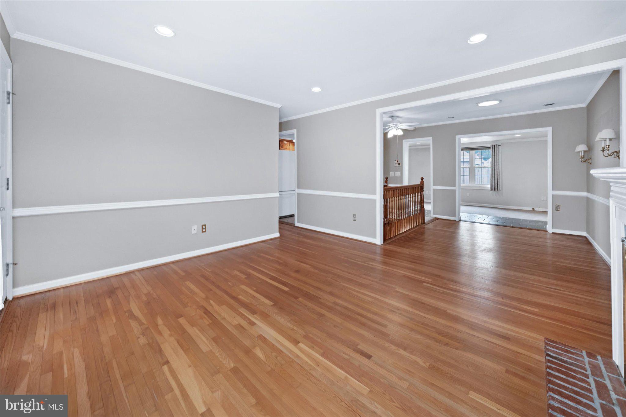 2614 Exeter Road Wilmington, DE 19810 - Photo 4 of 41 Spacious, light-filled living area.