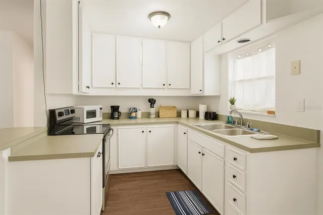 $350,000 | 4716 West Wisconsin Avenue, Tampa, FL 33616