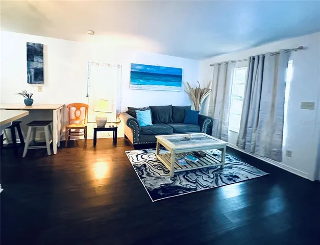 $350,000 | 4716 West Wisconsin Avenue, Tampa, FL 33616