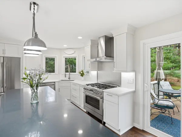 $874,500 | 11542 Lancelot Lane, Pinckney, MI 48169