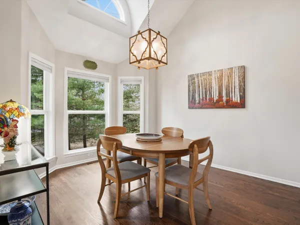 $874,500 | 11542 Lancelot Lane, Pinckney, MI 48169