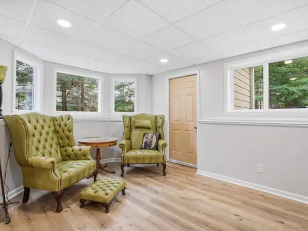 $874,500 | 11542 Lancelot Lane, Pinckney, MI 48169