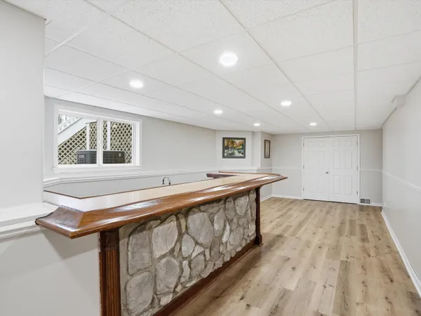 $874,500 | 11542 Lancelot Lane, Pinckney, MI 48169