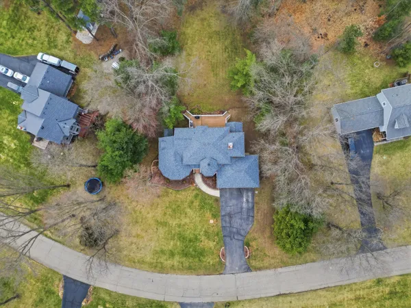 $874,500 | 11542 Lancelot Lane, Pinckney, MI 48169