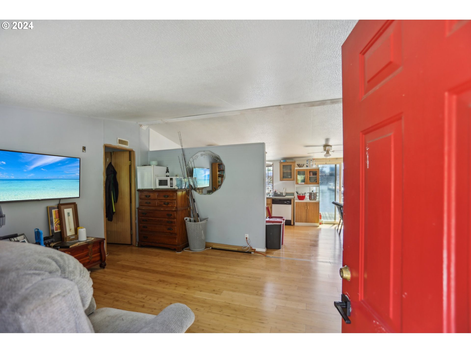 1663 North Jantzen Avenue Portland, OR 97217 - Photo 4 of 36 Gallery Image 4