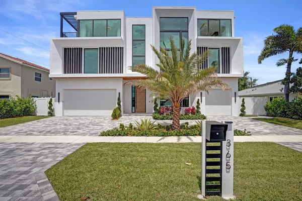 $7,450,000 | 365 Northeast 3rd Street, Boca Raton, FL 33432