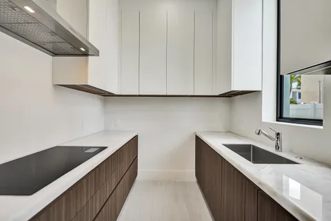 $7,450,000 | 365 Northeast 3rd Street, Boca Raton, FL 33432