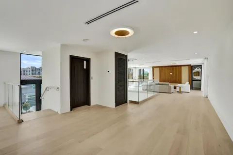 $7,450,000 | 365 Northeast 3rd Street, Boca Raton, FL 33432