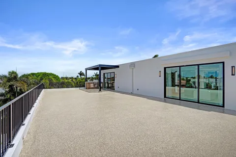 $7,450,000 | 365 Northeast 3rd Street, Boca Raton, FL 33432