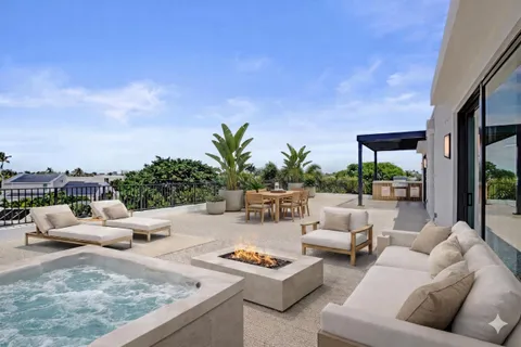 $7,450,000 | 365 Northeast 3rd Street, Boca Raton, FL 33432