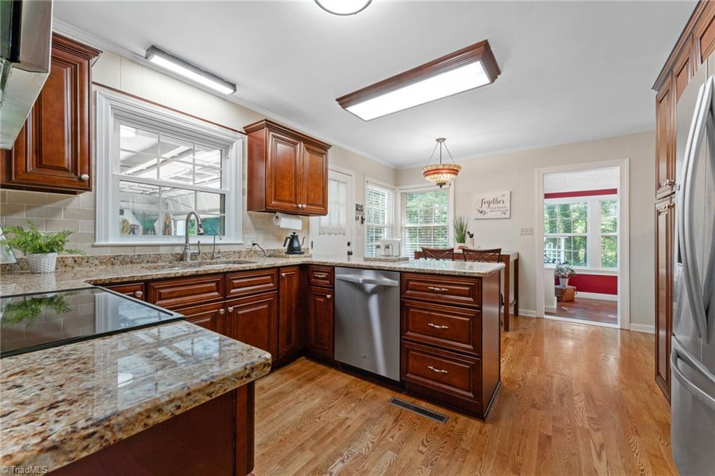 1053 Cantering Road High Point, NC 27262 - Photo 23 of 46 Cabinets Galore!