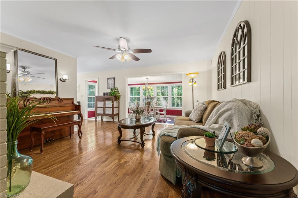 1053 Cantering Road High Point, NC 27262 - Photo 31 of 46 Entertaining made easy!
