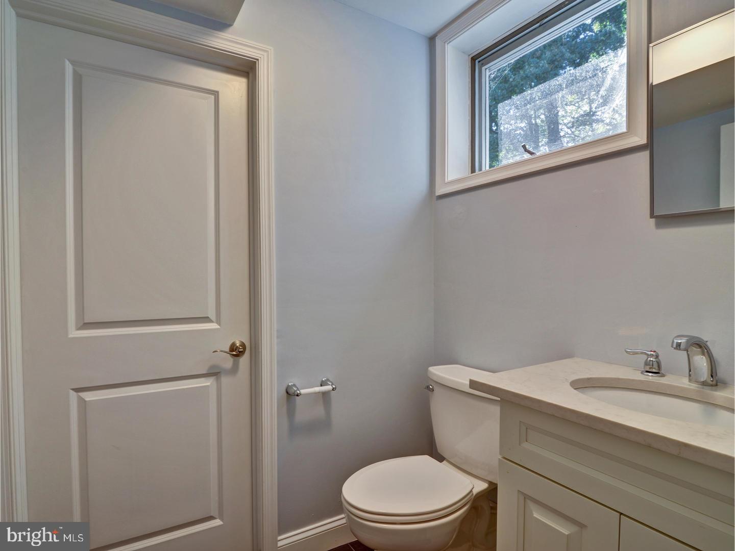 77 Poor Farm Road Pennington, NJ 08534 - Photo 20 of 24 Half Bath