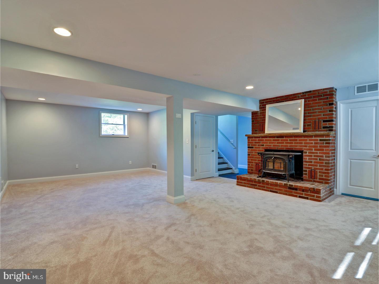 77 Poor Farm Road Pennington, NJ 08534 - Photo 21 of 24 Family Room