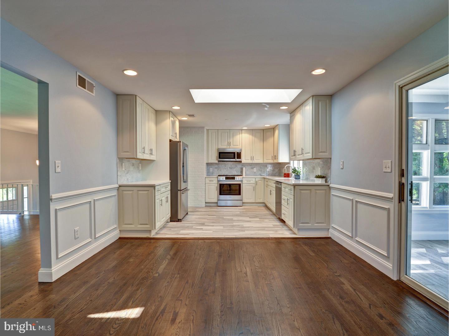 77 Poor Farm Road Pennington, NJ 08534 - Photo 8 of 24 Dining Room