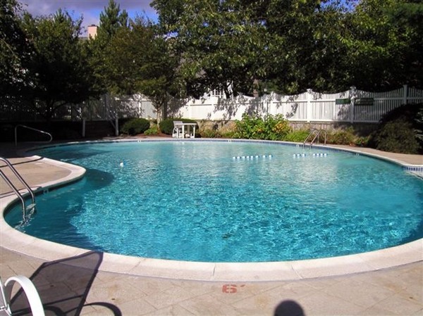 87 Fuller Pond Road, Unit 154 Middleton, MA 01949 - Photo 23 of 24 Gallery Image 23