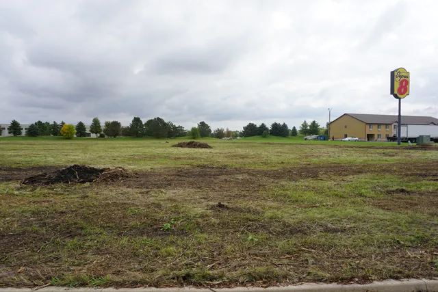 $1,093,791 | Dwight Circle Sub Lots 1-8 Circle, Dwight, IL 60420